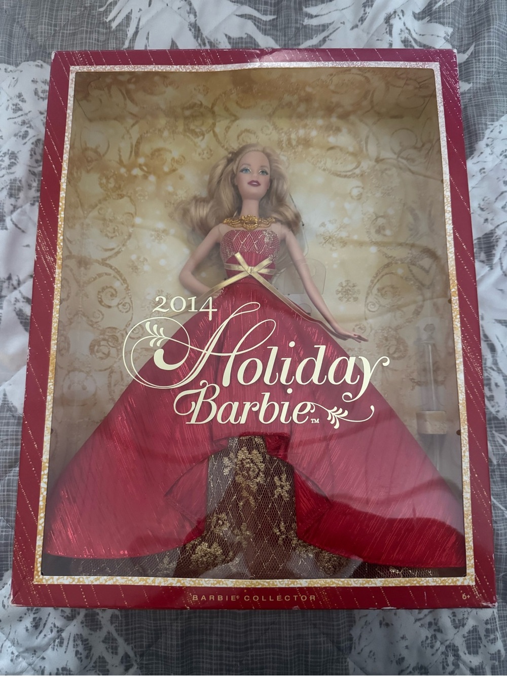 Barbie Collector 2014 Holiday Barbie - Red and Gold